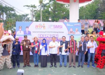 HPN 2023: Ekspedisi Geopark Kaldera Toba SMSI Disambut Puluhan Becak BSA Siantar